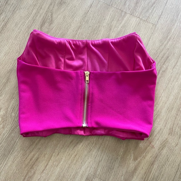 Nasty Gal Hot Pink Cropped Strapless Seam Detail Corset Top - Picture 3 of 5
